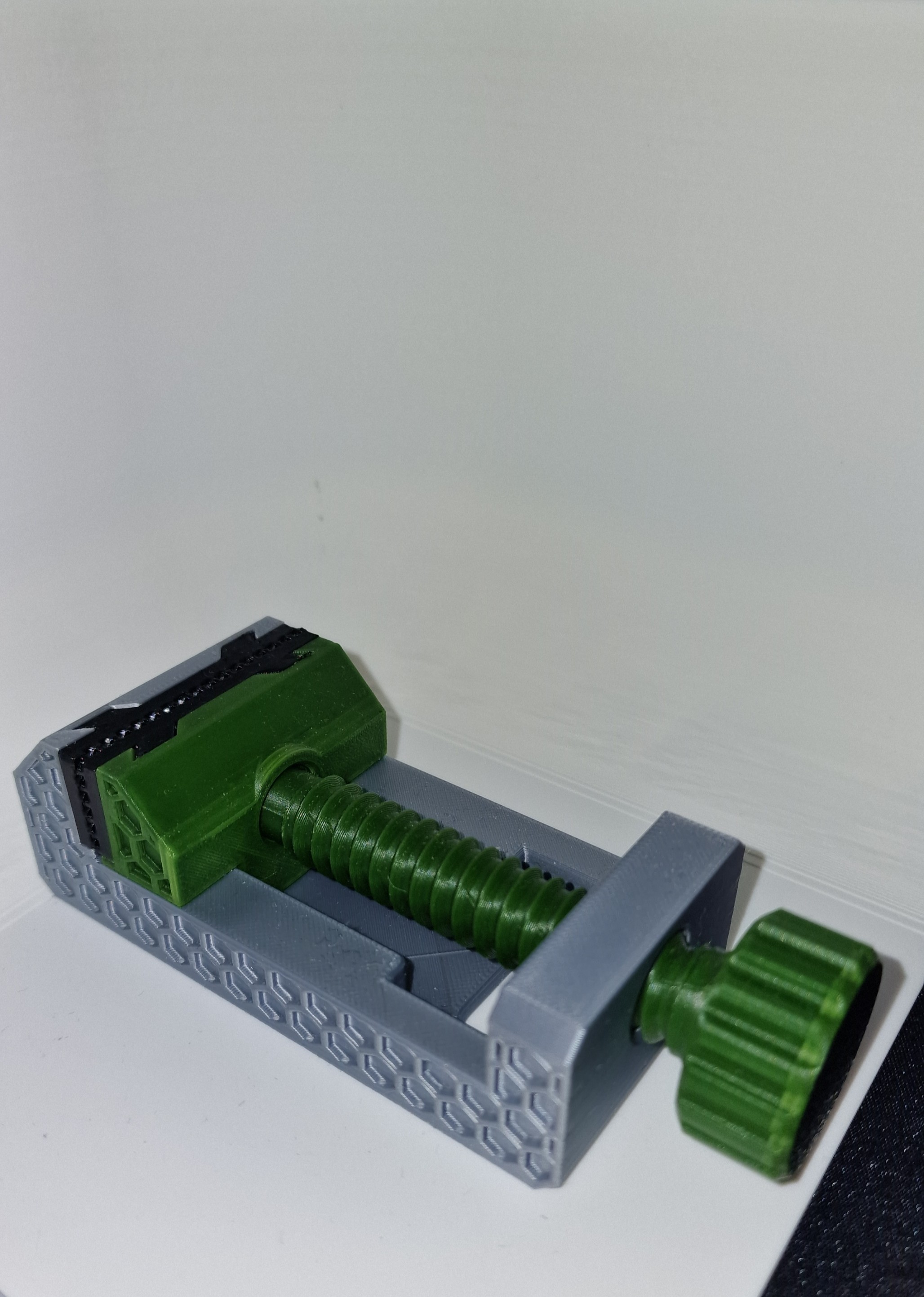 Workbench organizer print